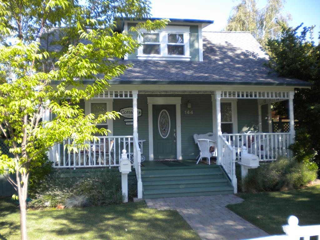 Second Street Cottages Ашленд Номер фото